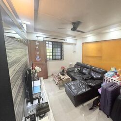 Blk 126 Yishun Street 11 (Yishun), HDB 3 Rooms #481300361